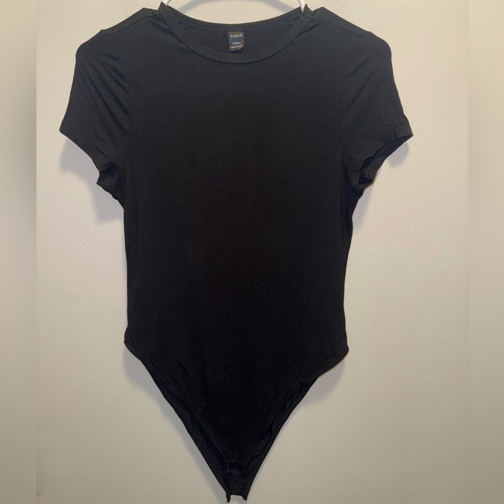 SHEIN Black Short Sleeve Bodysuit